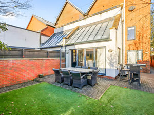 Photo 17- click for photo gallery